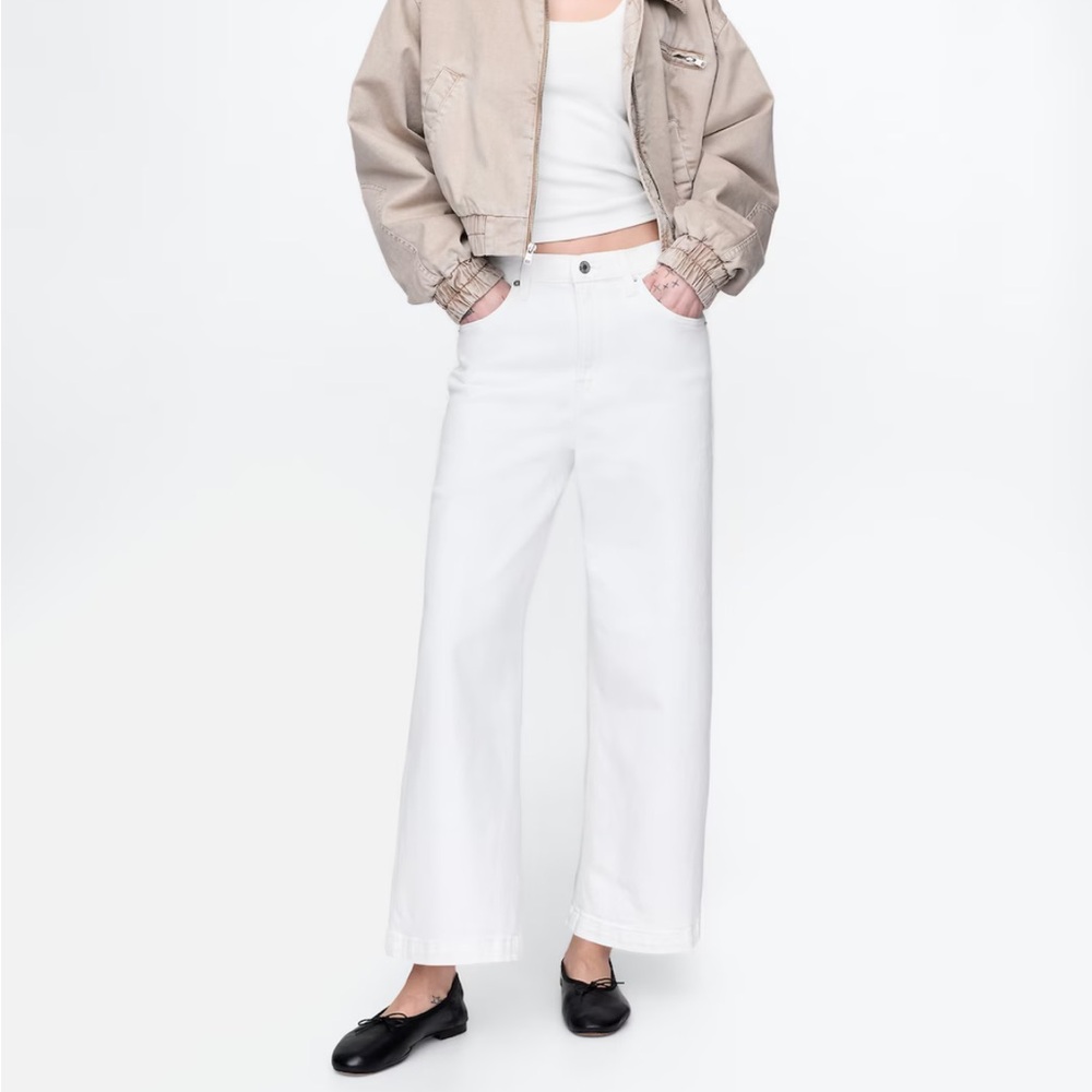 GAP High Rise Stride Ankle Jean